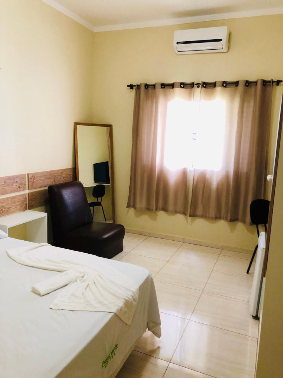 Porto Verde Hotel Lins Ngoại thất bức ảnh