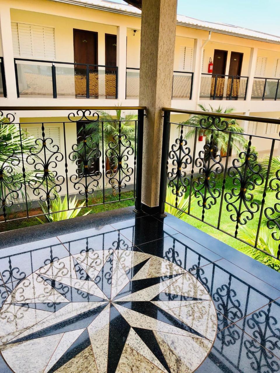 Porto Verde Hotel Lins Ngoại thất bức ảnh