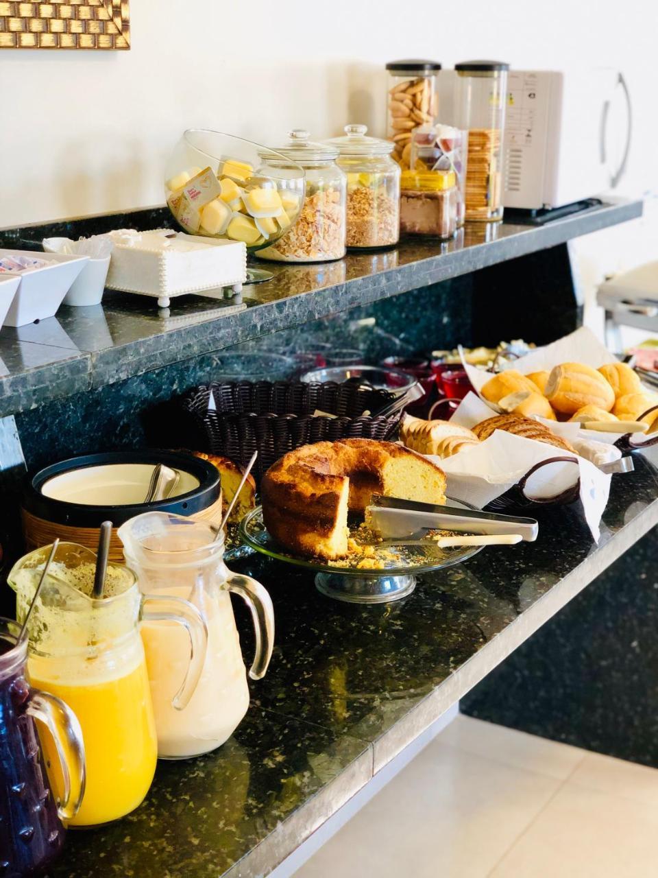 Porto Verde Hotel Lins Ngoại thất bức ảnh